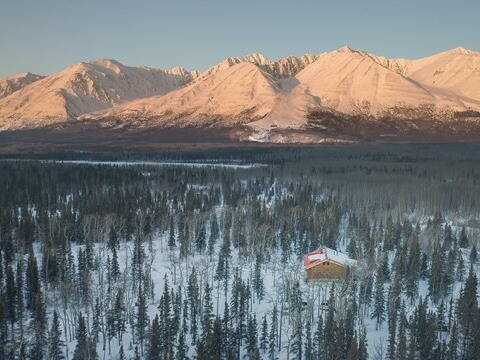 Zoom: Eva und Beat als Selbsversorger in der Wildnis von Kanada